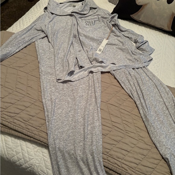Rae Dunn pajamas - Picture 6 of 6